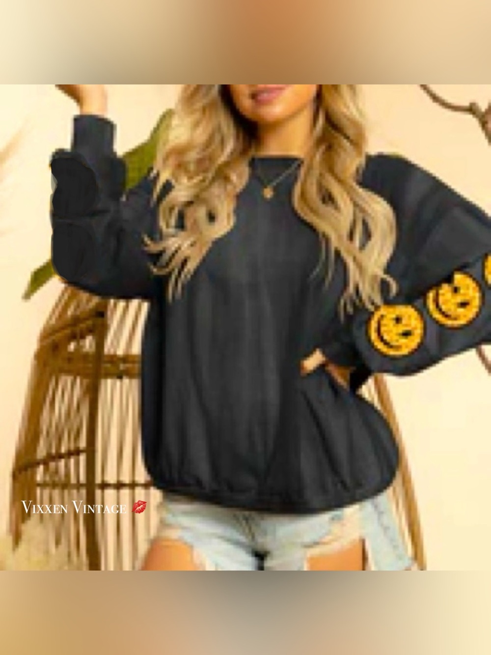 COMFORT COLORS SMILEY FACE SLEEVE PULLOVER CREWNECK SWEATSHIRT IN CHARCOAL